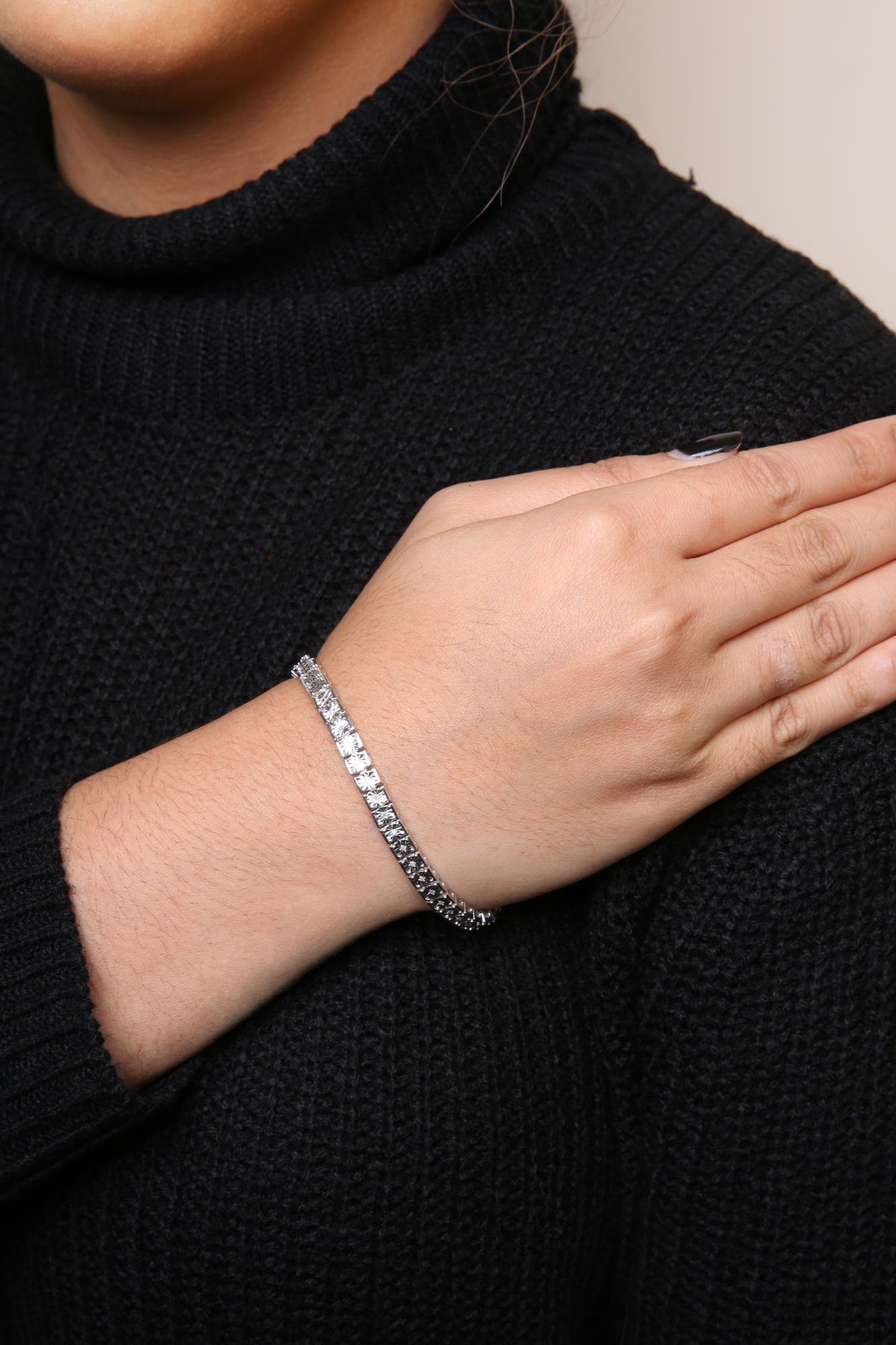 Bracciale a maglie da 7,25" in argento sterling 925 con diamanti da 1/10 ct (colore IJ, purezza I2-I3) - Friggin Jewelry