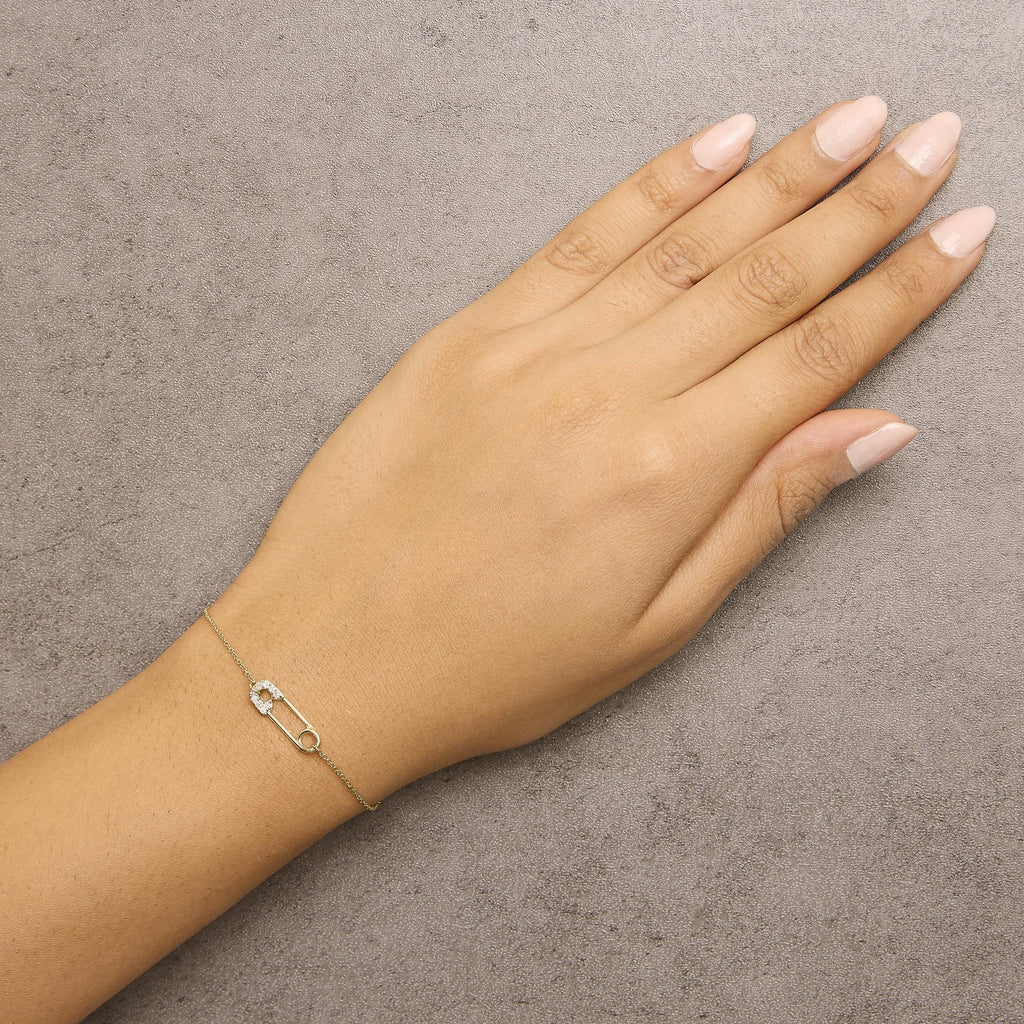 Pulsera de eslabones ajustables con dije de clip de diamante de 1/10 quilates en oro amarillo de 10 quilates (color JJ, claridad I1-I2) - 7,25 pulgadas - Friggin Jewelry