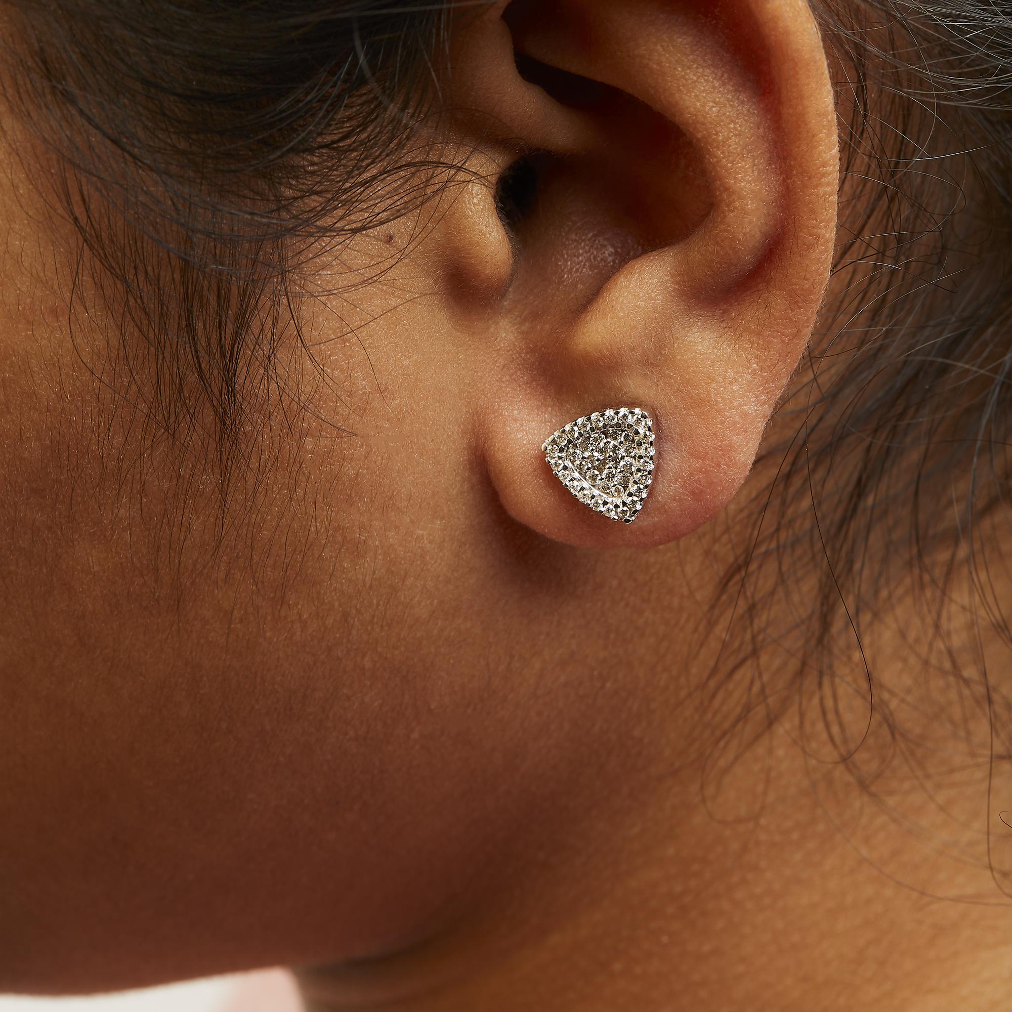 14K White Gold 1/2 cttw Trillion Shaped Diamond Stud Earrings (H-I Clarity, SI2-I1 Color) - Friggin Jewelry