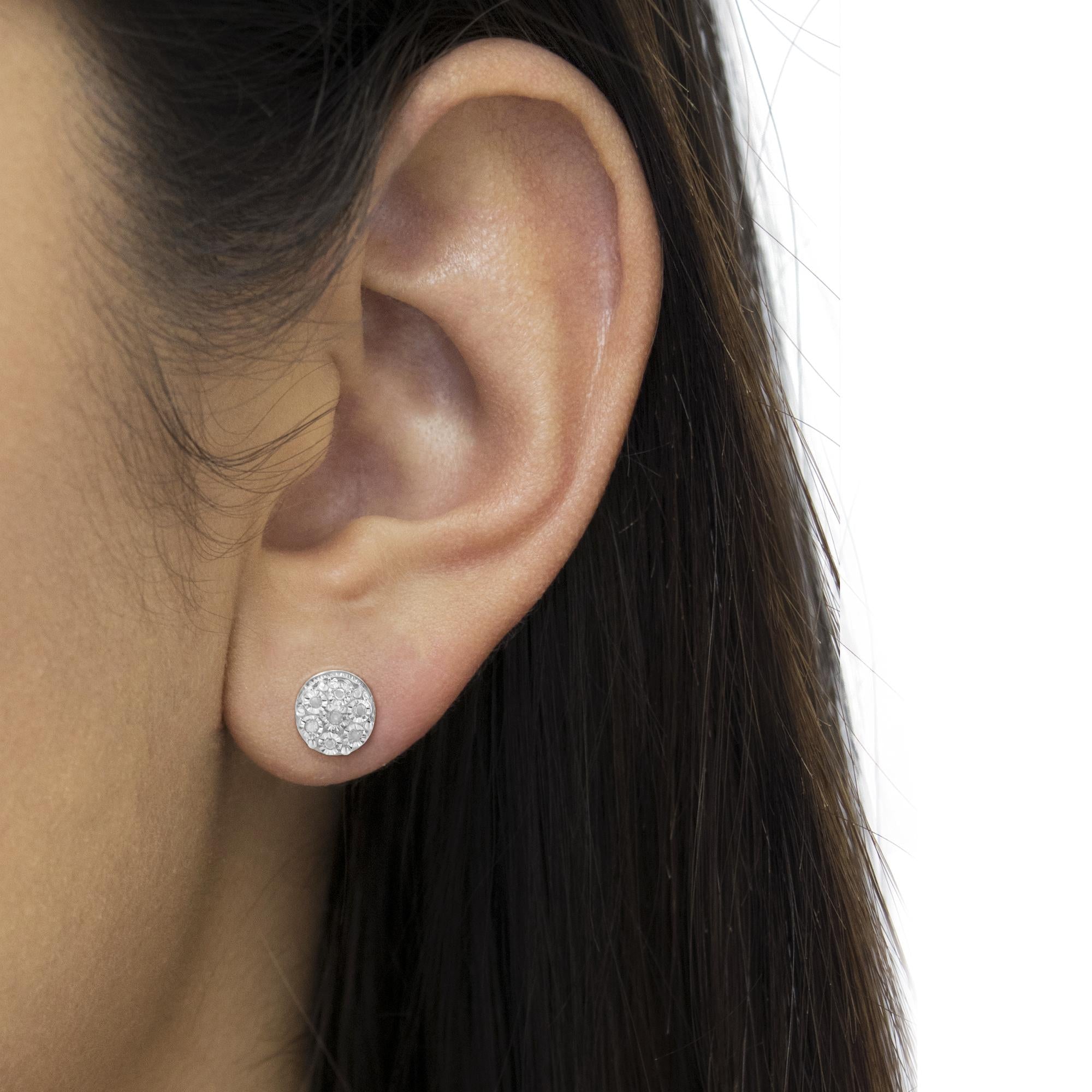 Pendientes de plata de ley con diamantes en racimo (0,15 cts, color IJ, claridad I3) - Friggin Jewelry