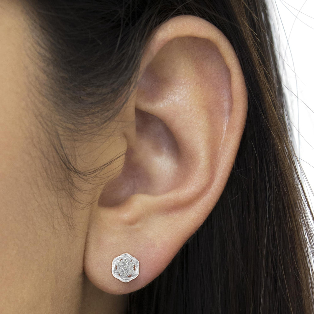 Aretes de plata de ley con diamantes en racimo (1/6 ct, color IJ, claridad I2-I3) - Friggin Jewelry