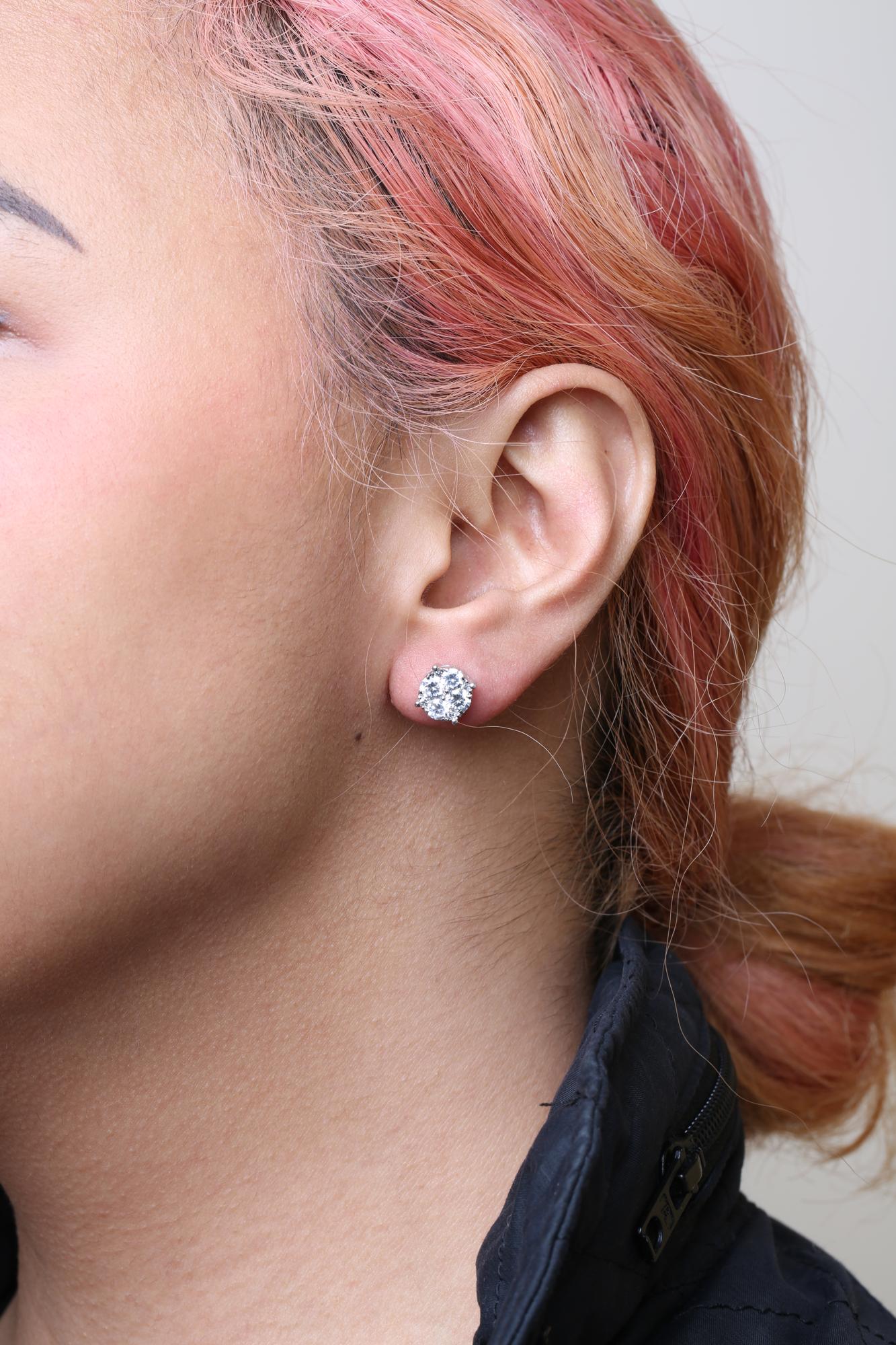 Aretes de oro blanco de 14 quilates con diamantes cultivados en laboratorio de 2,00 quilates (color GH, claridad VS1-VS2) - Friggin Jewelry