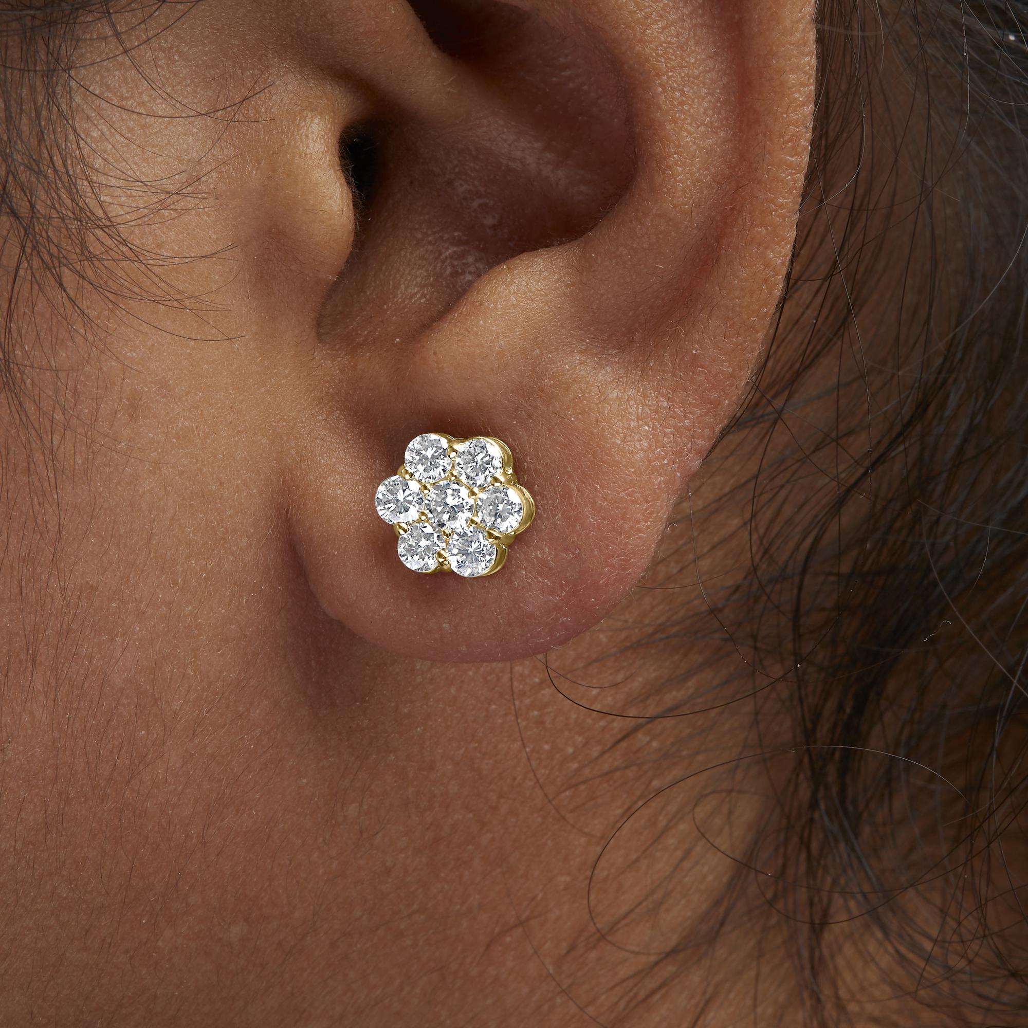 14K White Gold 1 1/2 cttw Prong Set Round-Cut Diamond Floral Cluster Stud Earrings (I-J Color, SI1-SI2 Clarity) - Friggin Jewelry Premium