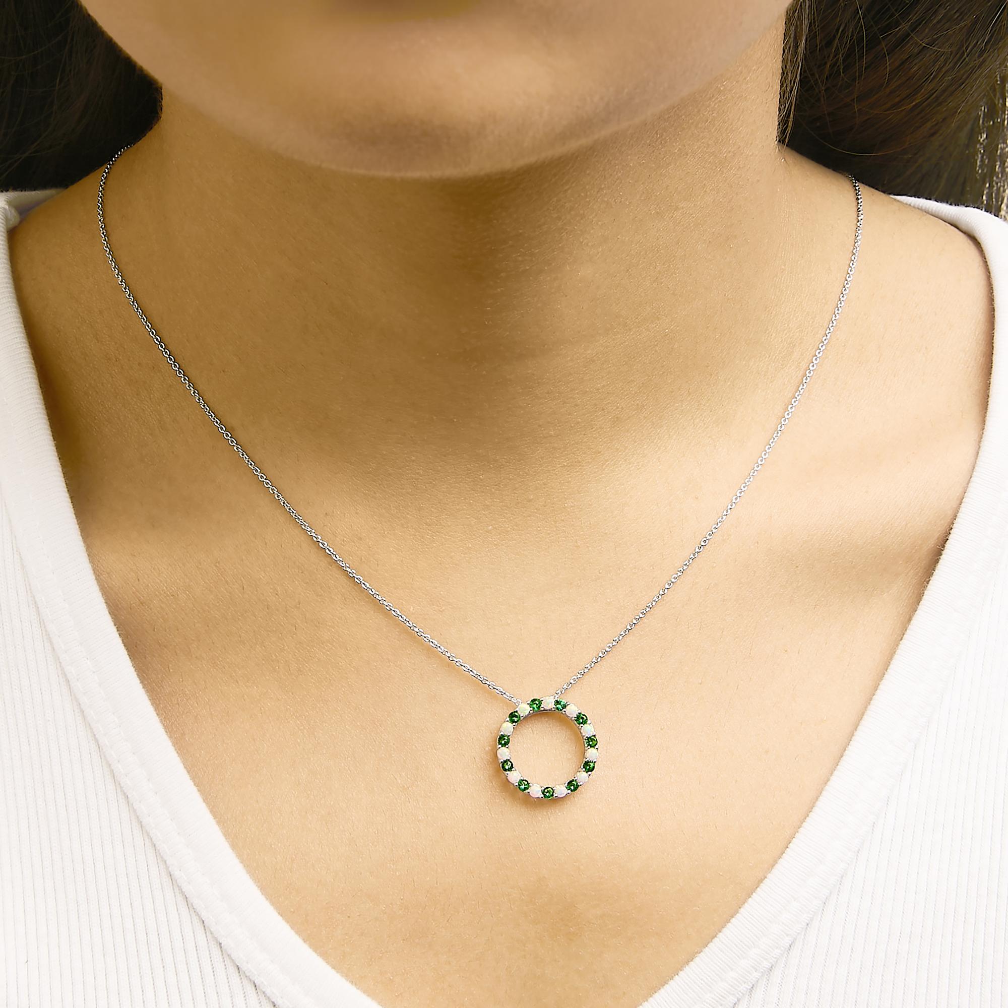 Collar con colgante circular de esmeralda verde y ópalo en plata de ley 925 - Friggin Jewelry