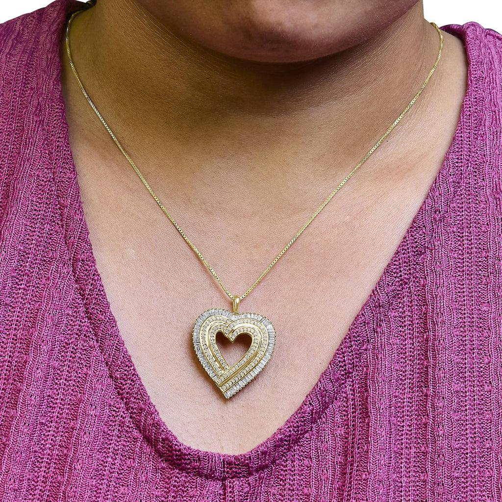 Collar con colgante de corazón de 45 cm en plata de ley 925 bañada en oro amarillo de 14 quilates con diamantes de talla baguette y redonda de 1/4 ct (color HI, claridad SI2-I1)