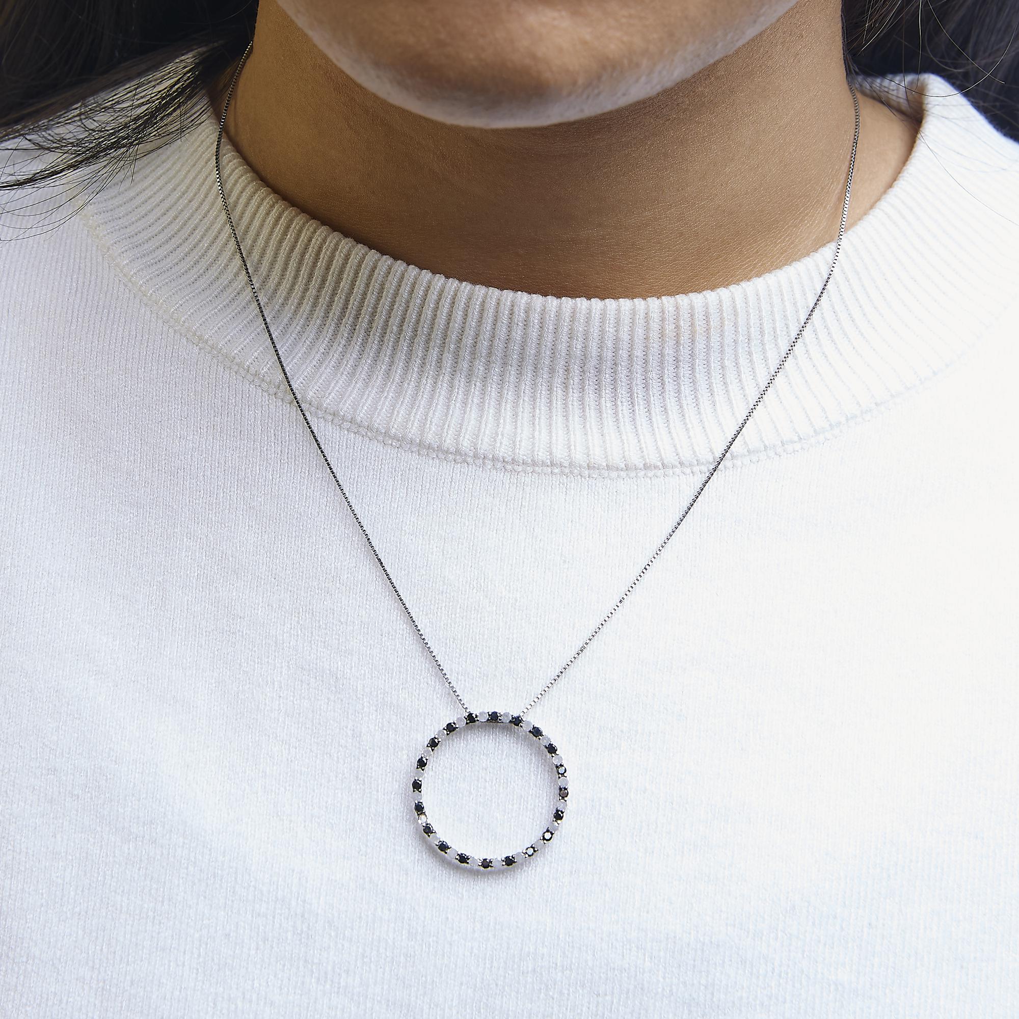 .925 Sterling Silver 1.0 Cttw Alternating Black and White Diamond Open Hoop Circle Pendant Necklace - 18" Inches - Friggin Jewelry