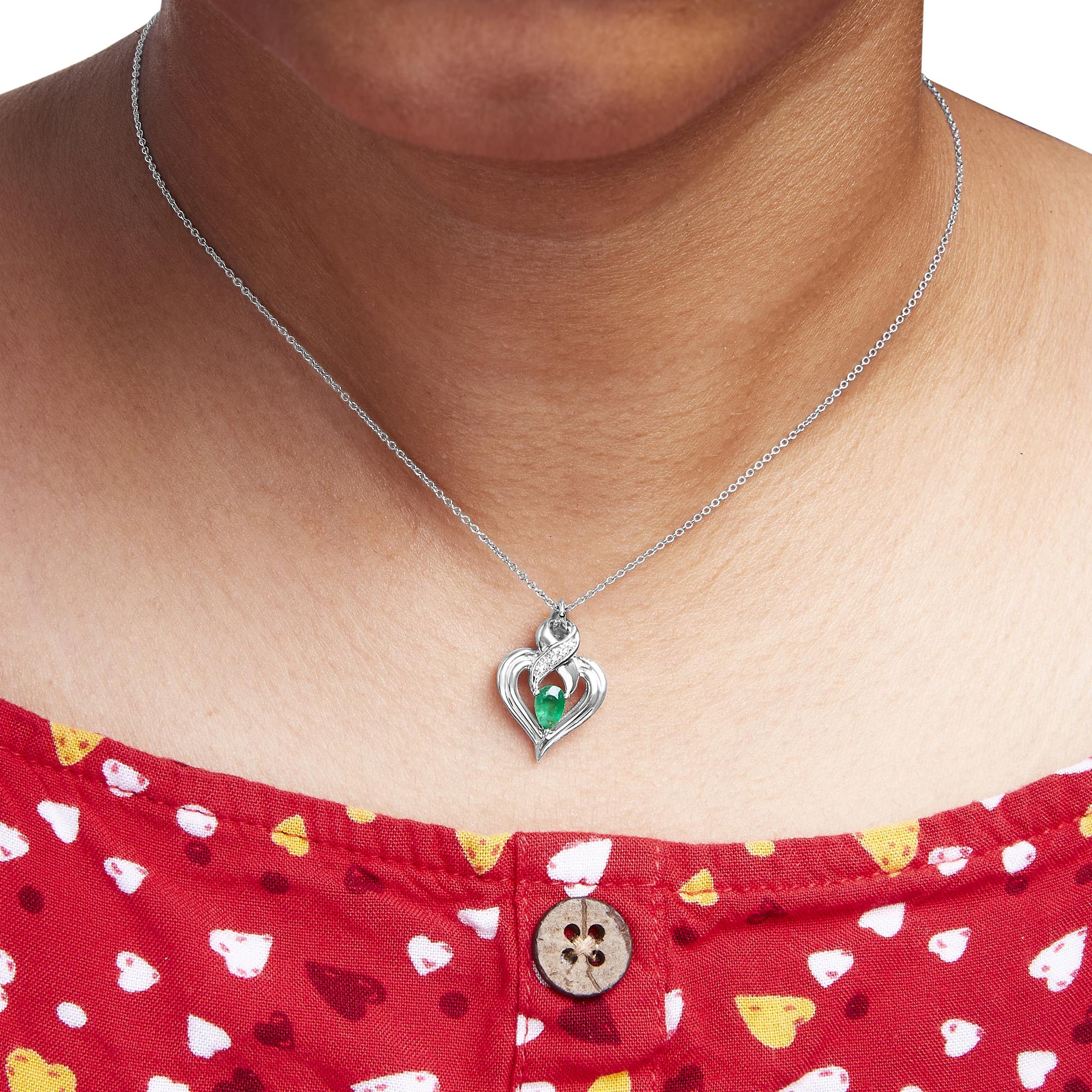 .925 Sterling Silver 6x4mm Pear Emerald and Diamond Accent Heart Pendant Necklace (H-I Color, SI1-SI2 Clarity) - 18 Inches - Friggin Jewelry