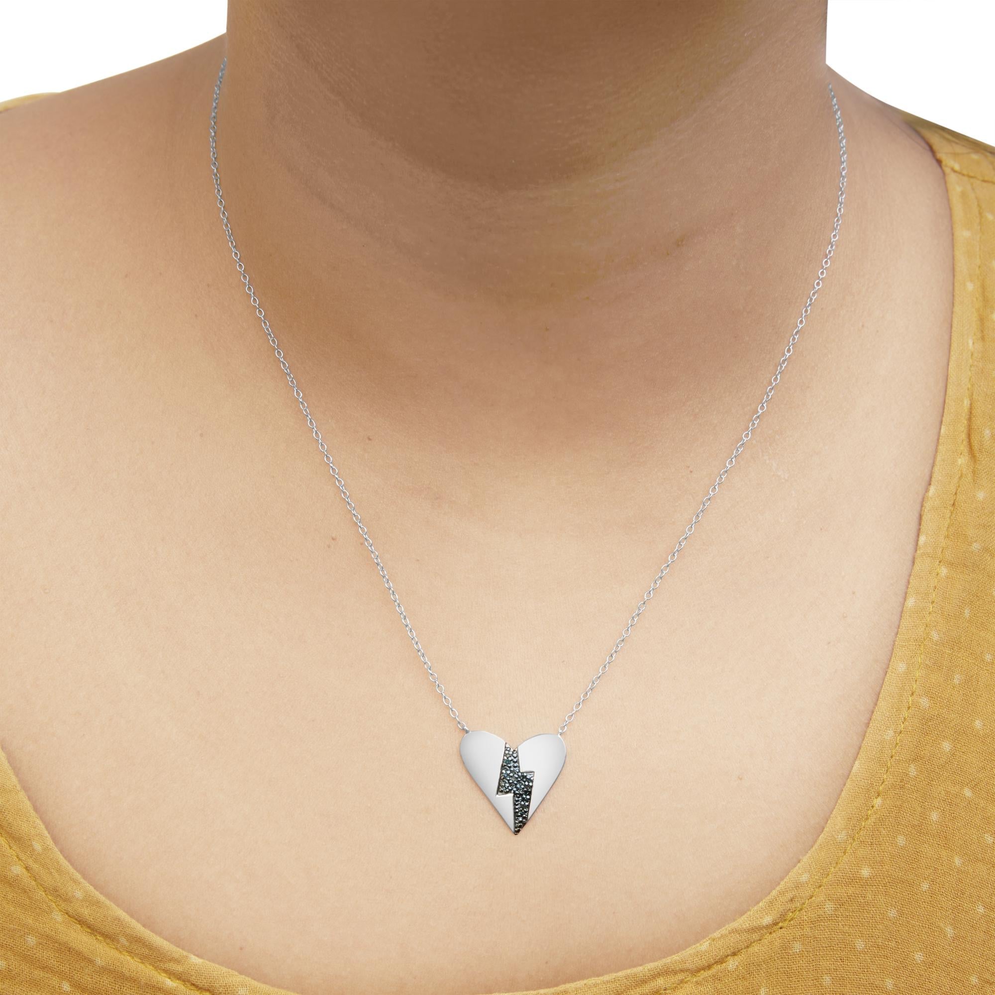 Collana con ciondolo a forma di cuore spezzato in argento sterling 925 con diamanti blu (colore HI, purezza I1-I2) - 18 pollici - Friggin Jewelry