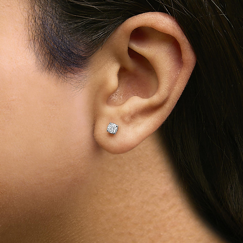 Orecchini a bottone con diamante solitario da 1/2 carati in oro 14 carati - Friggin Jewelry