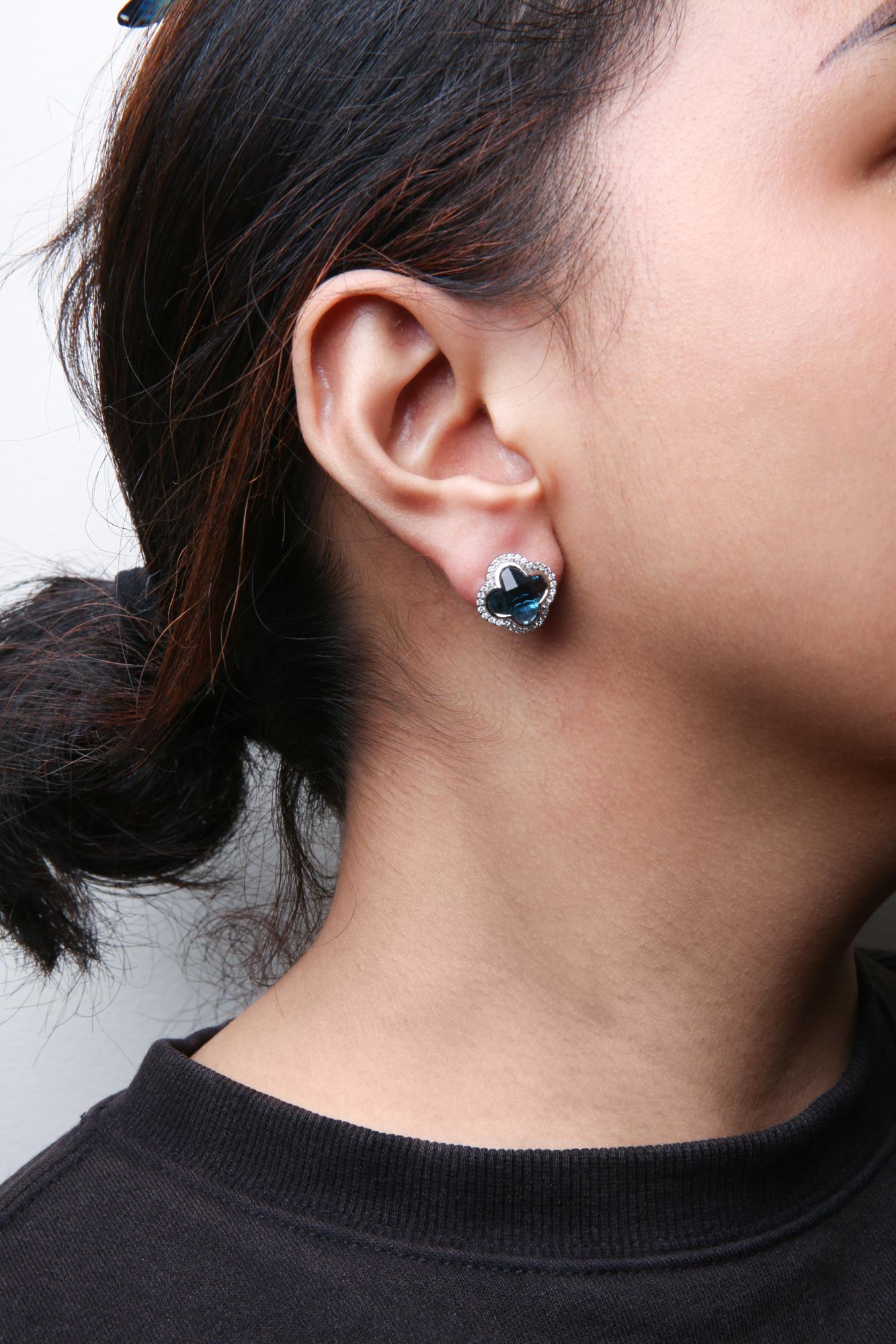 18K White Gold 3/8 Cttw Diamond and 11x11mm Clover-Cut London Blue Topaz Gemstone Halo Clover Stud Earrings (G-H Color, SI1-SI2 Clarity) - Friggin Jewelry