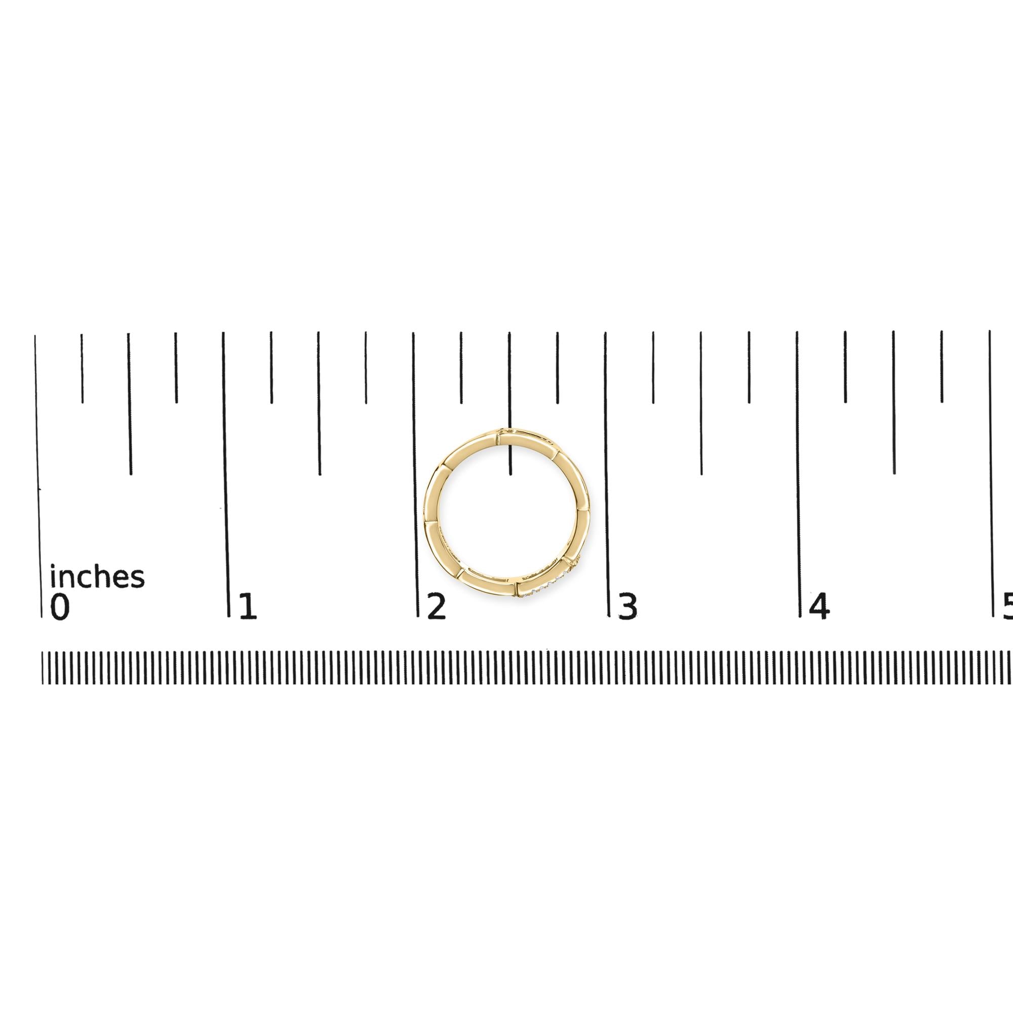 10K Yellow Gold Diamond Accent Paperclip Band Ring (I-J Color, I2-I3 Clarity) - Friggin Jewelry