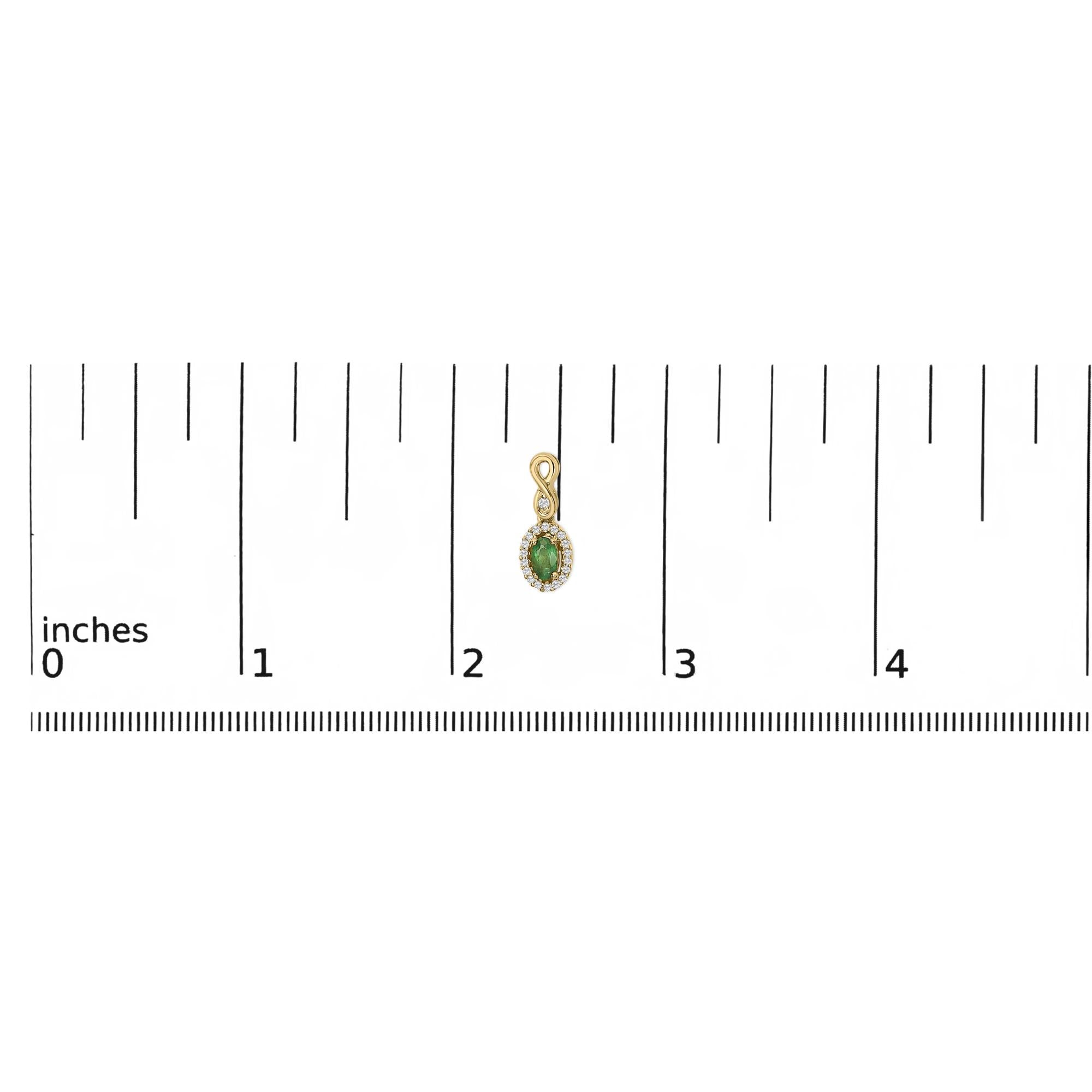 Pendientes colgantes de oro amarillo de 10 quilates con esmeralda verde de corte ovalado de 5 x 3 mm y diamantes redondos de 1/7 quilates - Friggin Jewelry