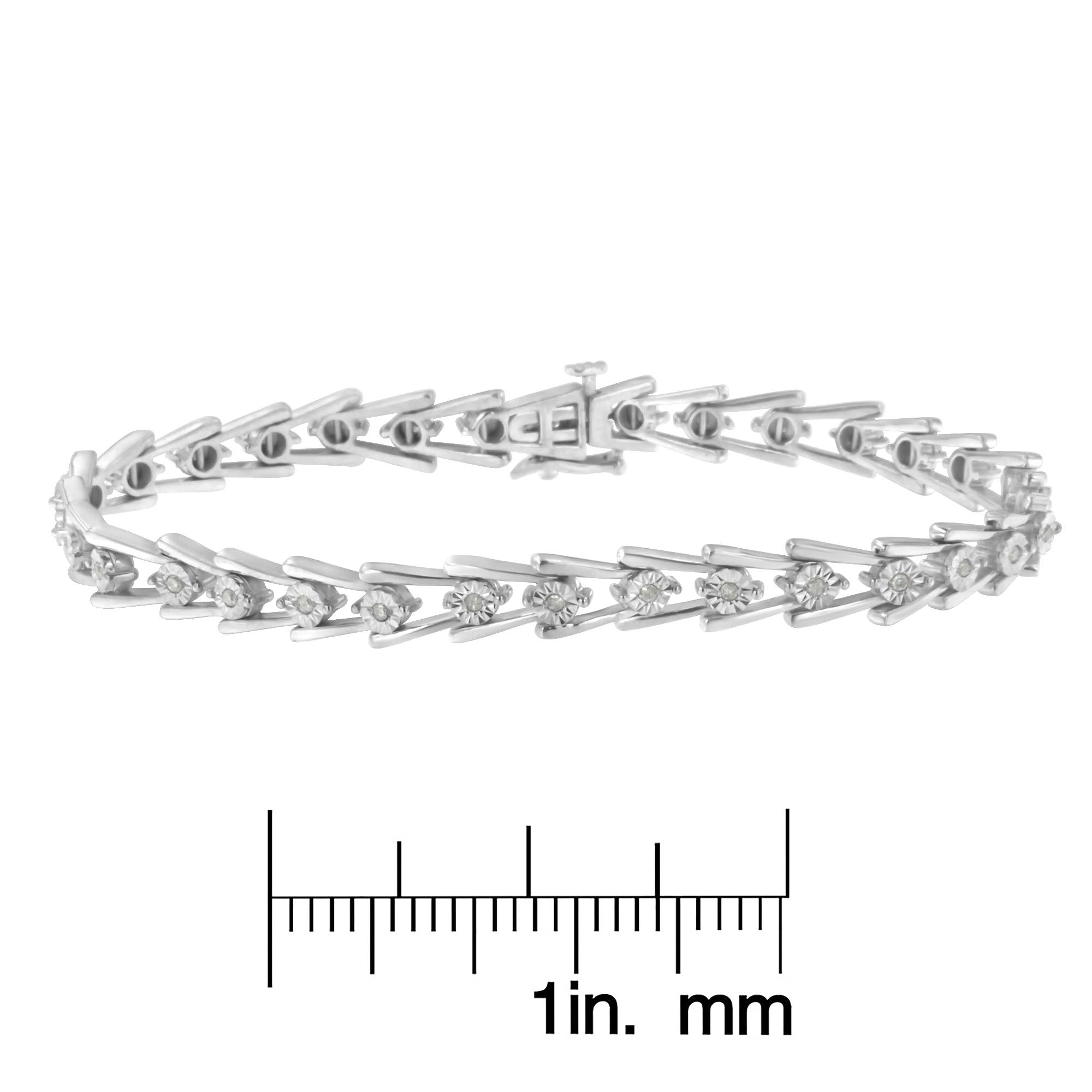 .925 Sterling Silver 1/4 cttw Miracle Set Diamond Sleek and Open "V"Bracelet (I-J Color, I3 Clarity) -7.5" - Friggin Jewelry