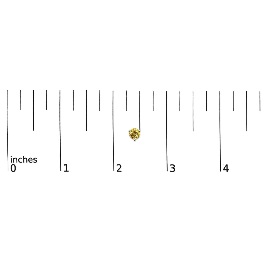 Orecchini a bottone con diamante solitario giallo incastonato in laboratorio a 3 punte in oro 14 carati - Friggin Jewelry