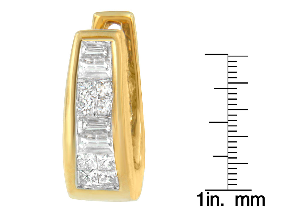 Orecchini in oro giallo 14k con diamanti taglio princess e baguette da 1/2 ct TDW (IJ, VS1-VS2) - Friggin Jewelry