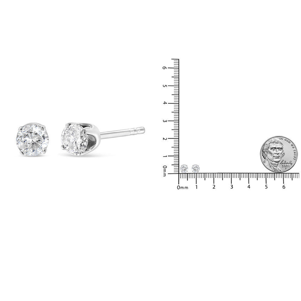 Aretes clásicos de plata de ley 925 con diamantes de talla redonda "sal y pimienta" de 4 puntas (color IJ, claridad I3) - Friggin Jewelry