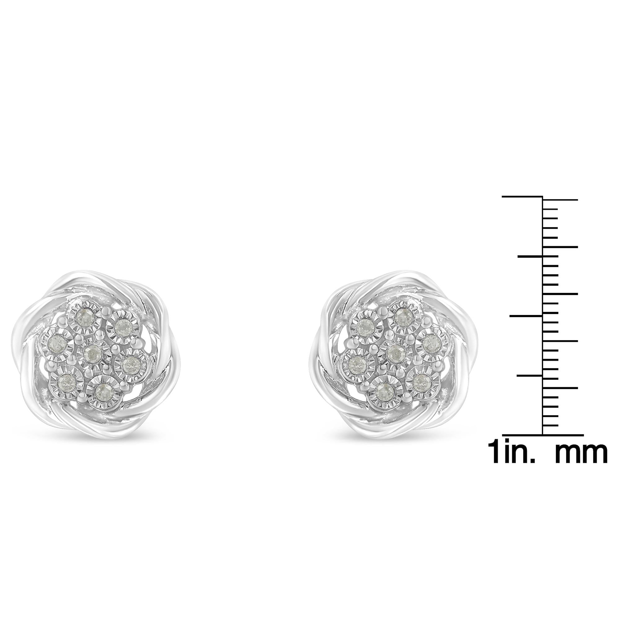 Aretes de plata de ley con diamantes en racimo (1/6 ct, color IJ, claridad I2-I3) - Friggin Jewelry