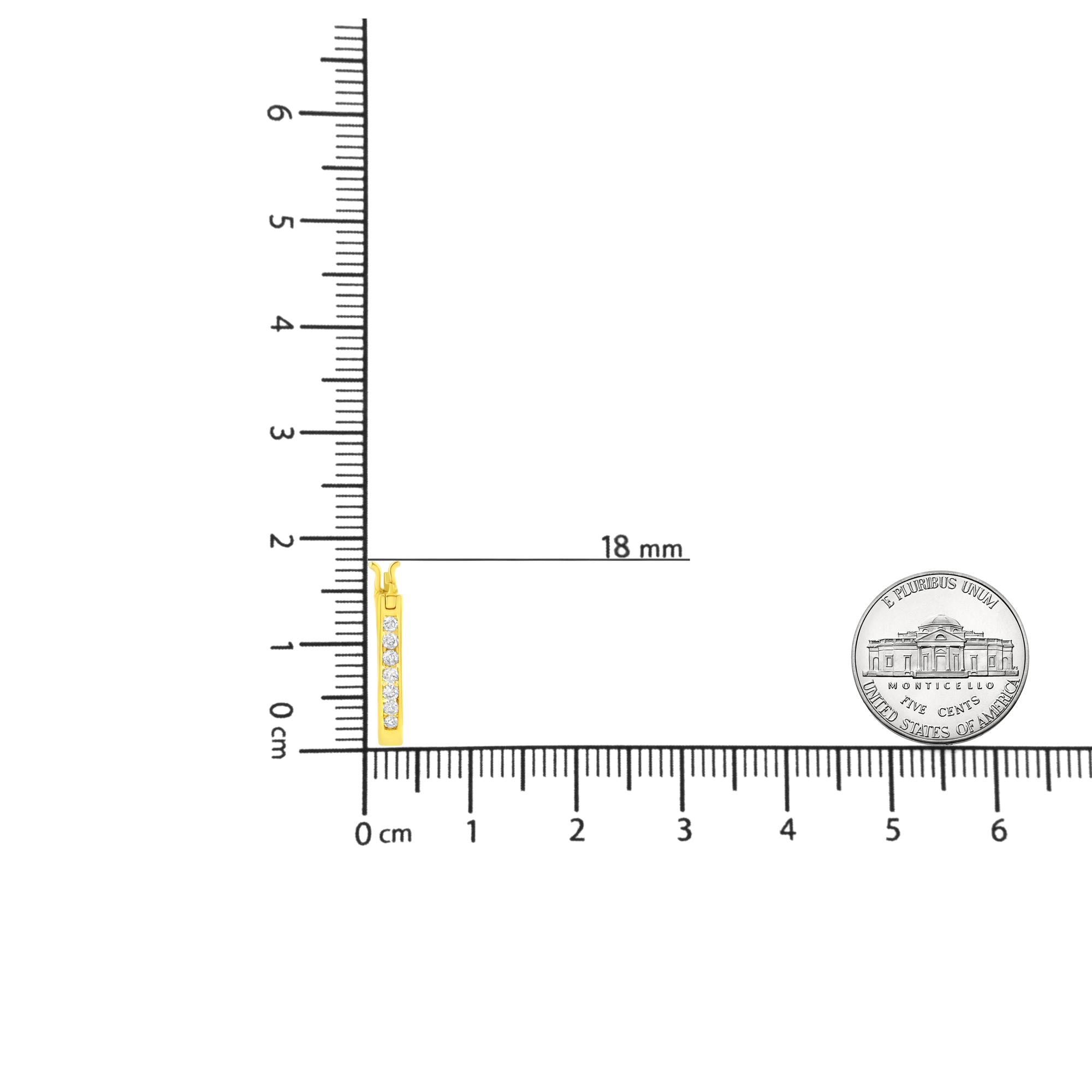 Orecchini a cerchio da 3/4" in argento sterling 925 placcato oro giallo 14K con chiusura a leva e diamanti da 1/4 ct (colore KL, purezza I2-I3) - Friggin Jewelry