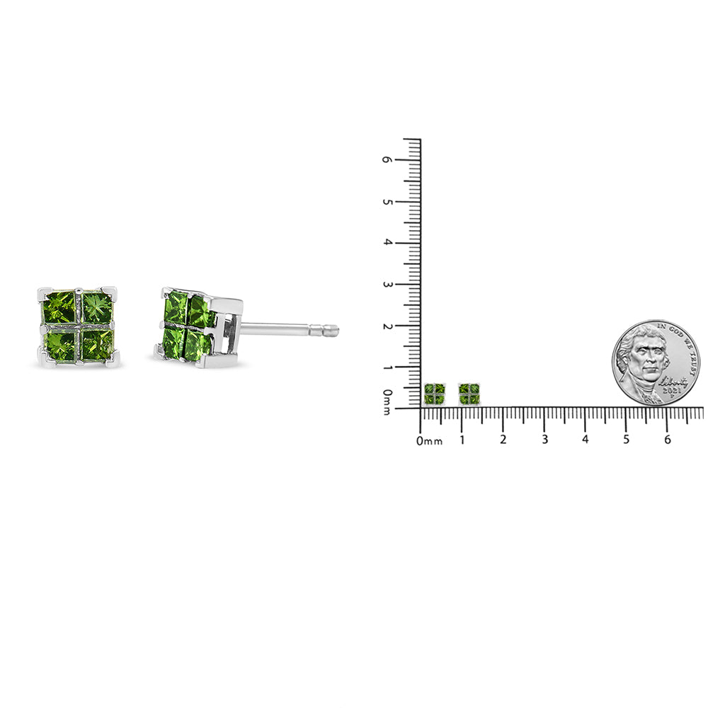 Pendiente de botón compuesto de cuatro piedras con diamantes de talla princesa verde, tratado en plata de ley 925 (color verde, claridad I1-I2) - Friggin Jewelry
