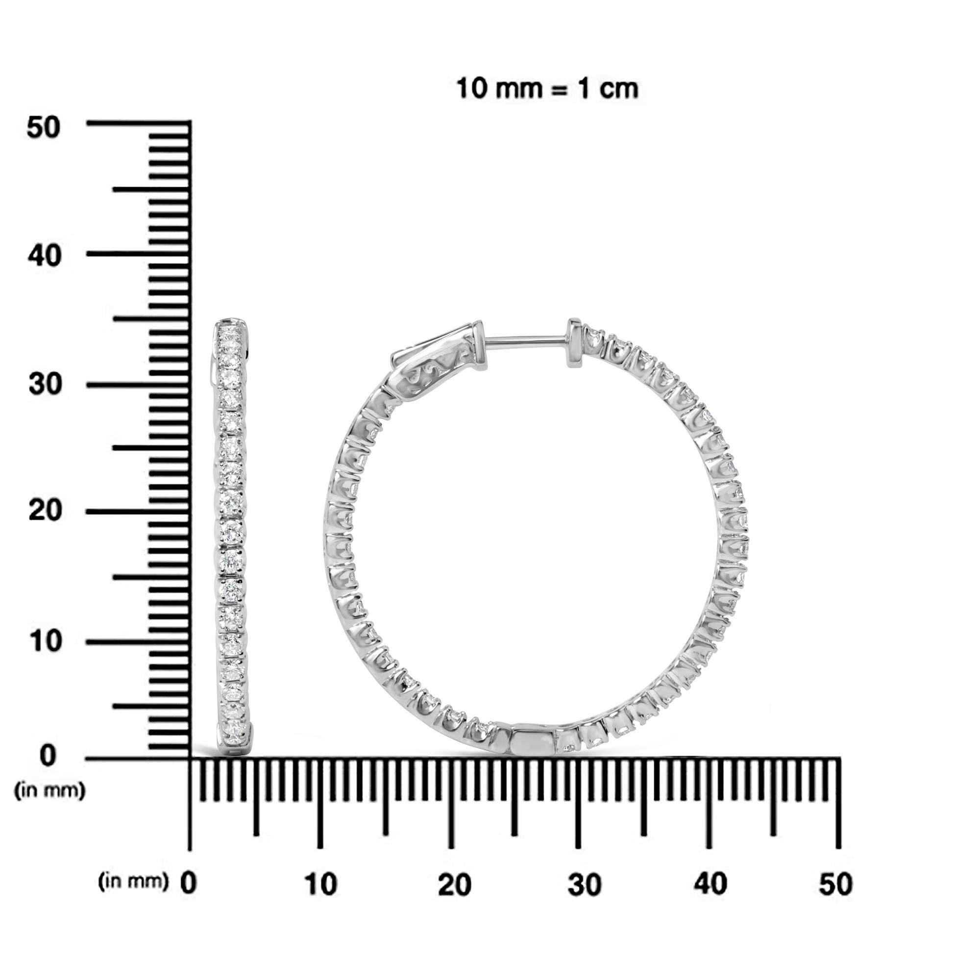Orecchini a cerchio in oro bianco 14 carati con diamanti coltivati ​​in laboratorio da 1 3/4 carati (colore GH, purezza VS2-SI1) - Friggin Jewelry