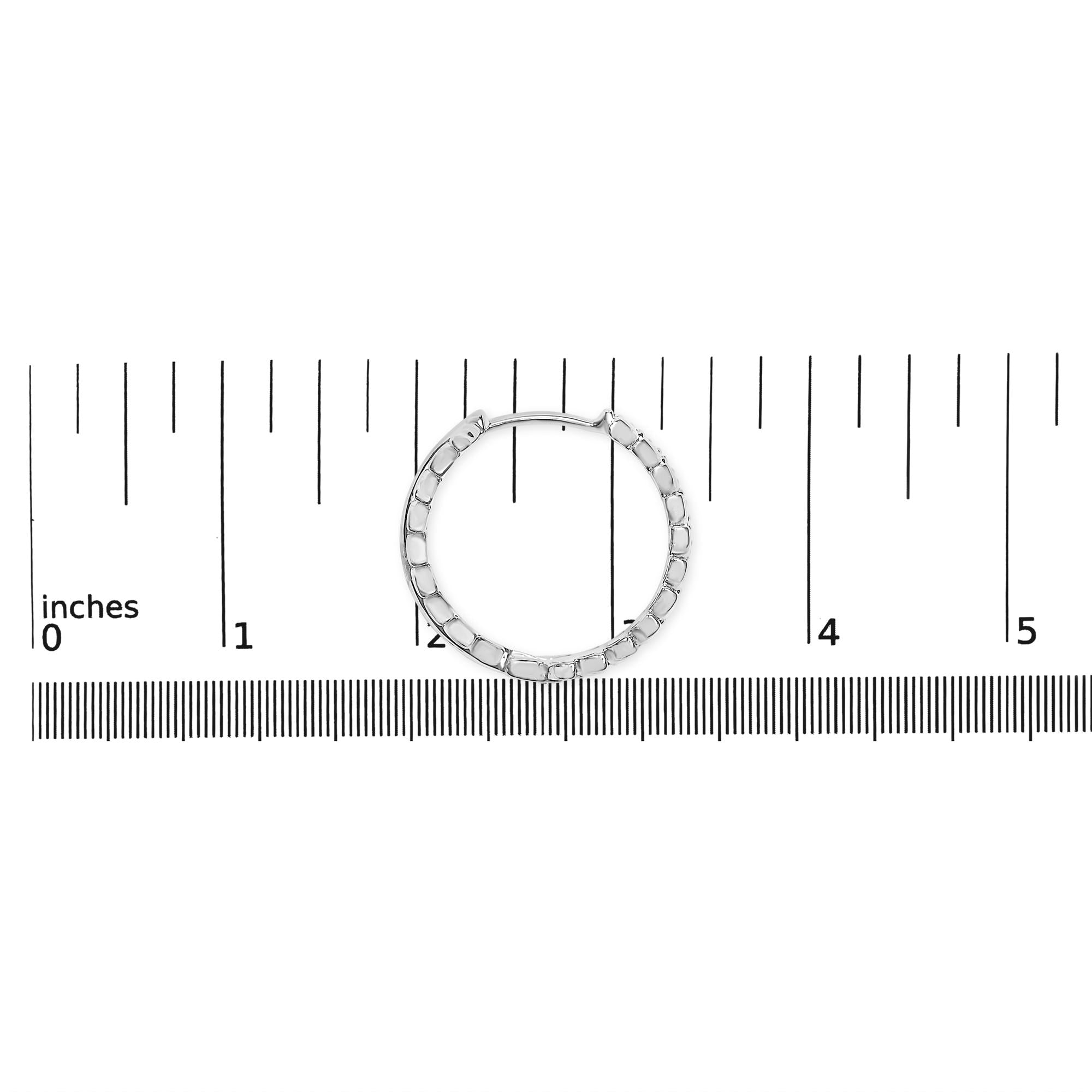 Orecchini a cerchio a forma di ghirlanda di foglie in oro bianco 14 carati con diamanti coltivati ​​in laboratorio da 1/4 carati (colore FG, purezza VS1-VS2) - Friggin Jewelry