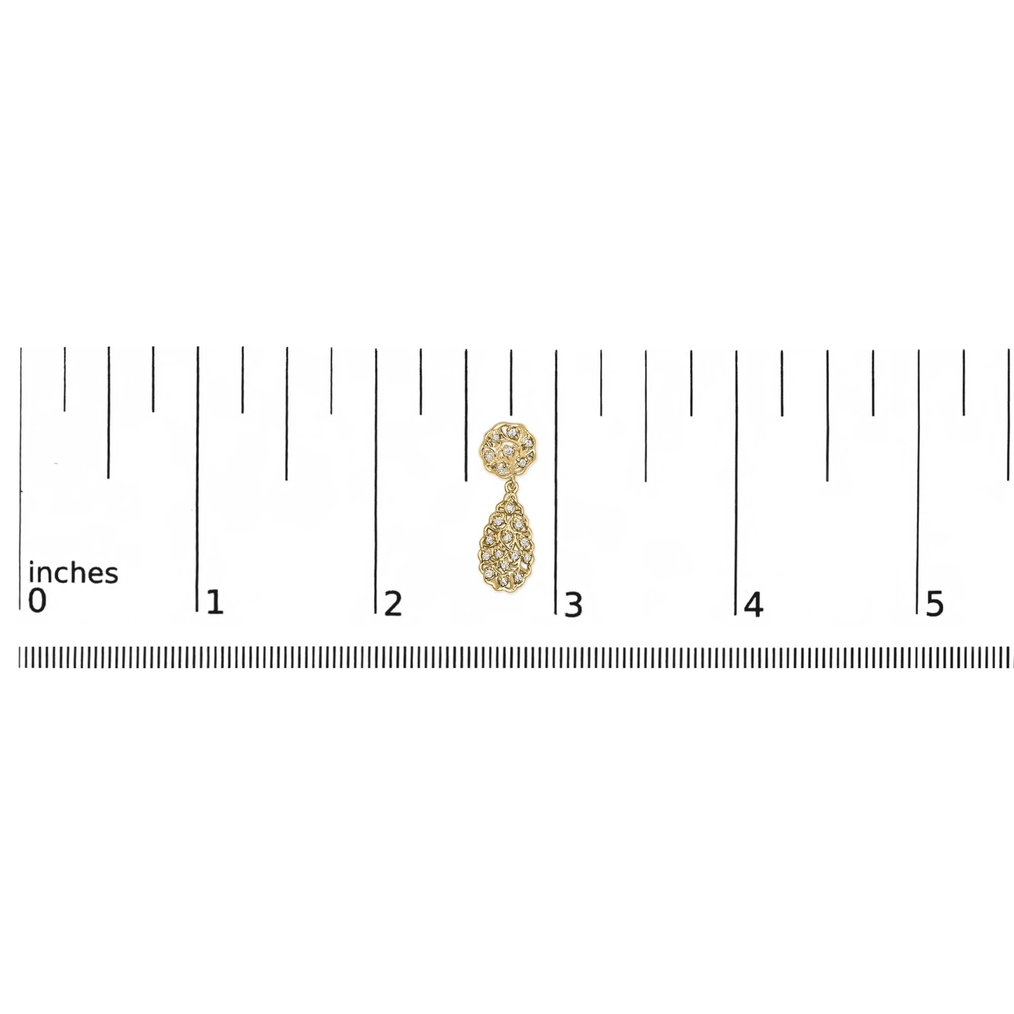 Pendientes de filigrana con forma de lágrima de diamantes de 1/5 ct en plata de ley chapada en oro amarillo de 14 quilates (color HI, claridad I1-I2) - Friggin Jewelry