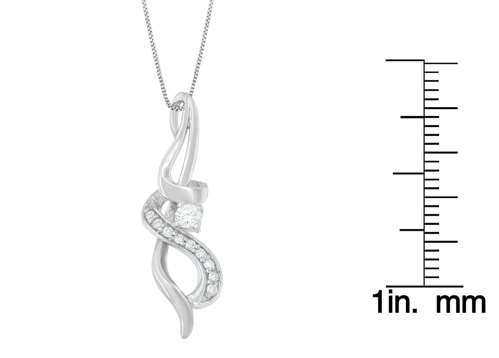 Collar Espira con colgante de espiral de diamantes de talla redonda de 1/5 ct en oro blanco de 10 quilates (JK, I1-I2) - Friggin Jewelry