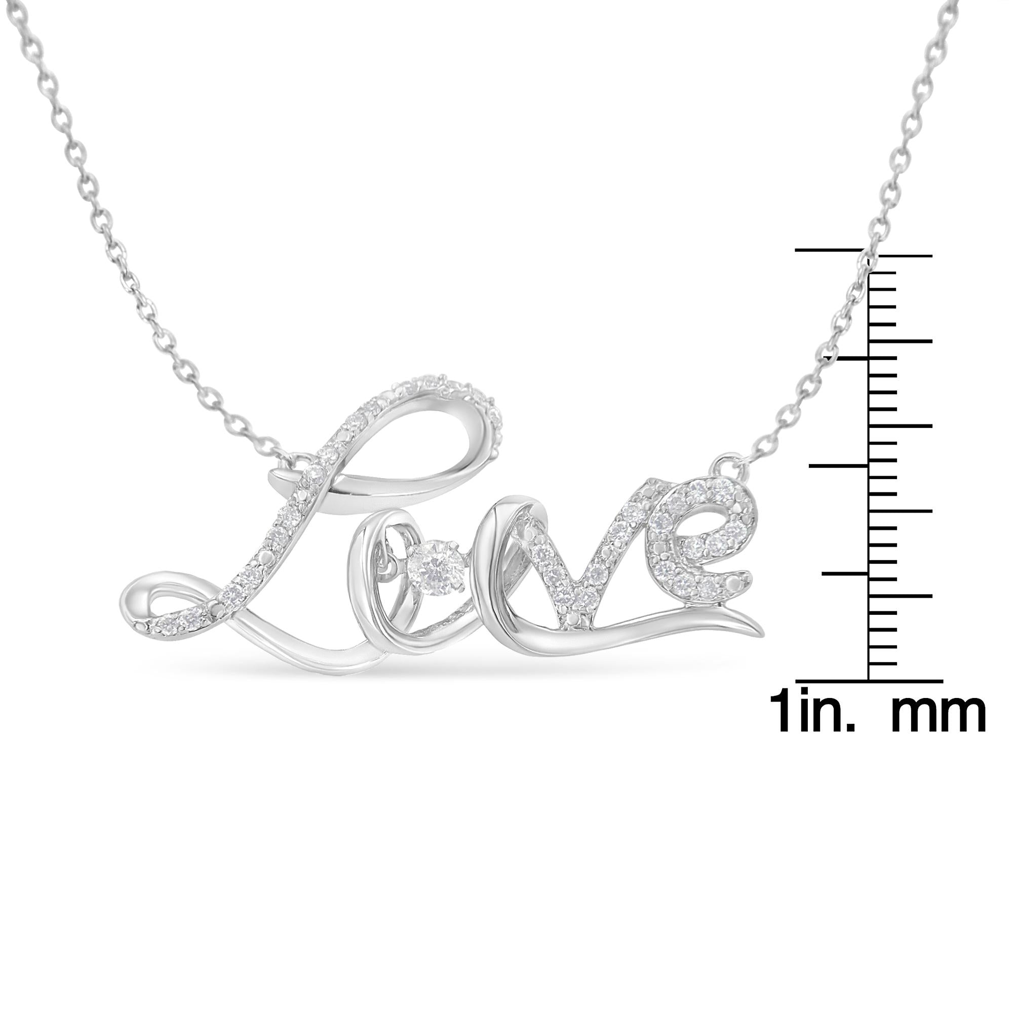 Collar con colgante "Love" de 45 cm en plata de ley 925 con diamantes de 1/4 ct y cursiva (color HI, claridad I1-I2) - Friggin Jewelry