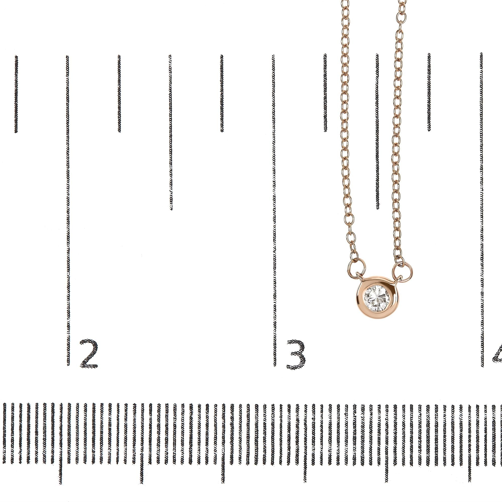 Collar con colgante solitario de oro de 10 quilates con diamante redondo de talla brillante engastado en bisel de 40,6 a 45,7 cm (color HI, claridad SI2-I1) - Friggin Jewelry