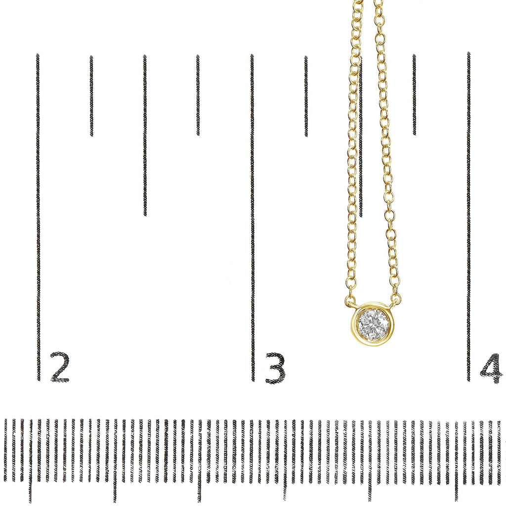 Collar con colgante solitario de oro de 10 quilates con diamante redondo de talla brillante engastado en bisel de 40,6 a 45,7 cm (color HI, claridad SI2-I1) - Friggin Jewelry
