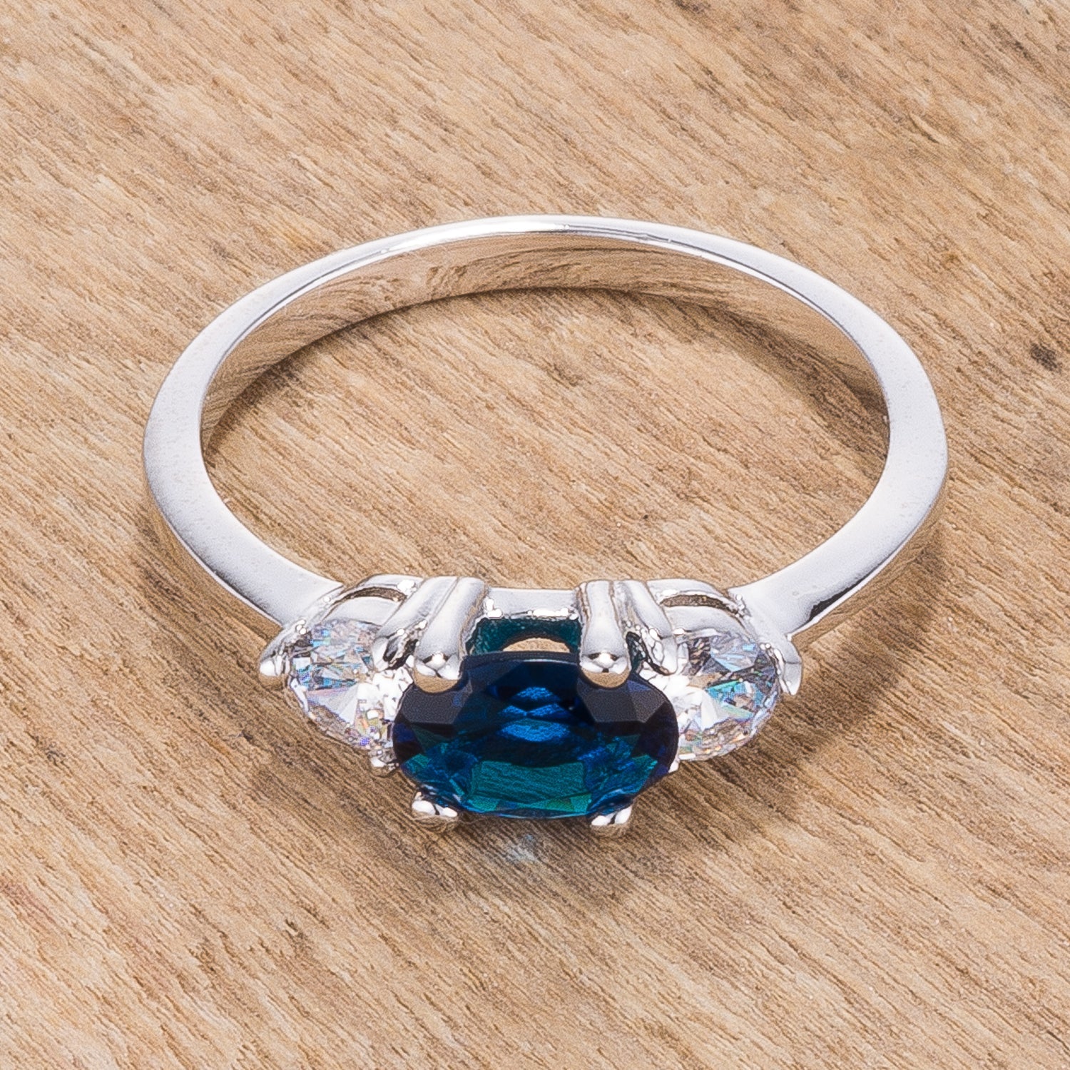 Smart Spark Modern Classic Oval Cubic Zirconia Maestro Ring - Friggin Jewelry Fashion